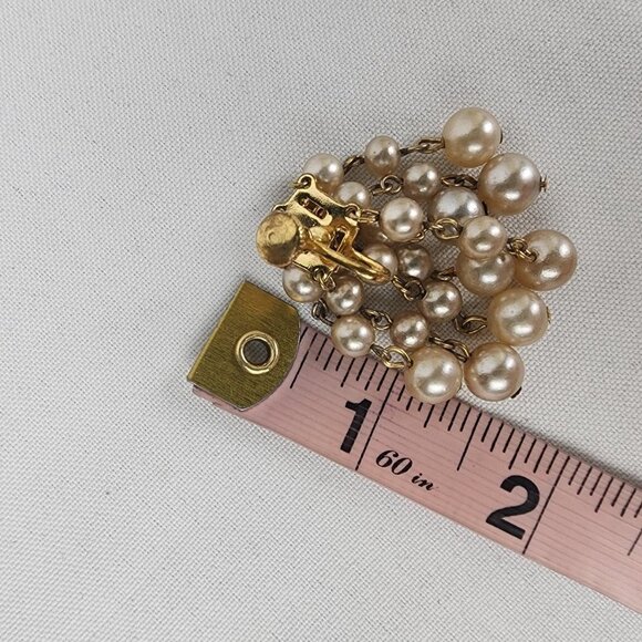 Vintage Cream Faux Pearl Cluster Beaded Earrings - Picture 5 of 6